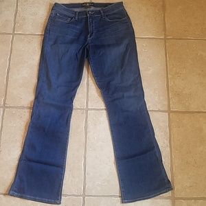 Lucky Brand Sofia Boot Jean's. Size 16 / 33.